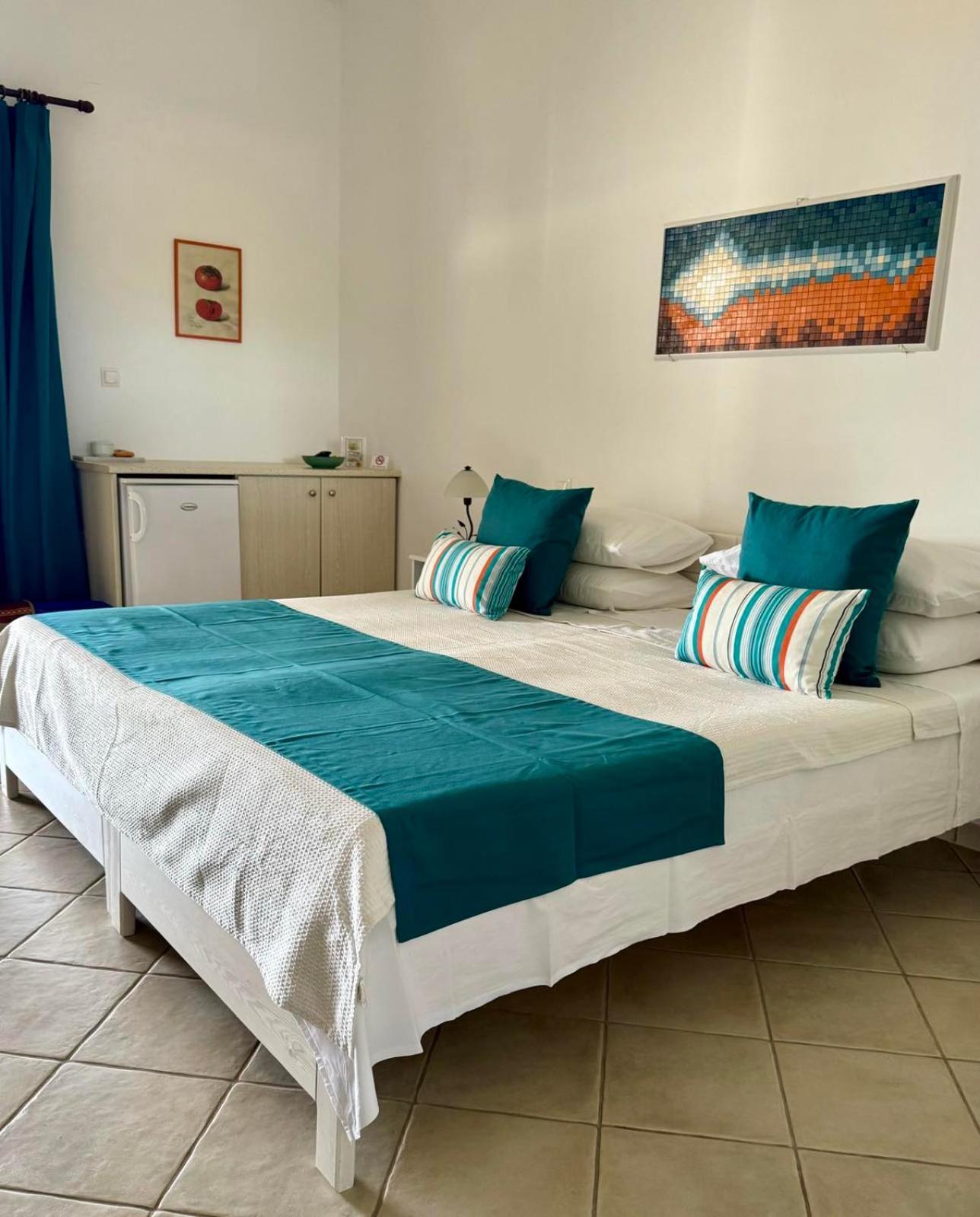 Syrou Lotos Studios & Apartments (Adults Only) Кіні Номер фото