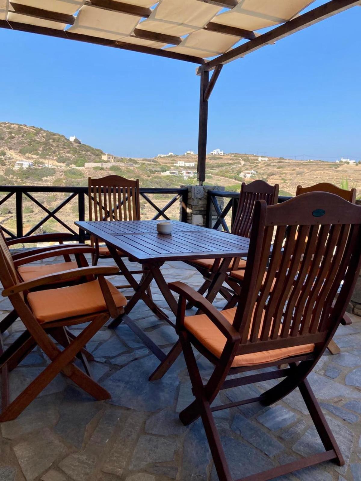 Syrou Lotos Studios & Apartments (Adults Only) Кіні Номер фото