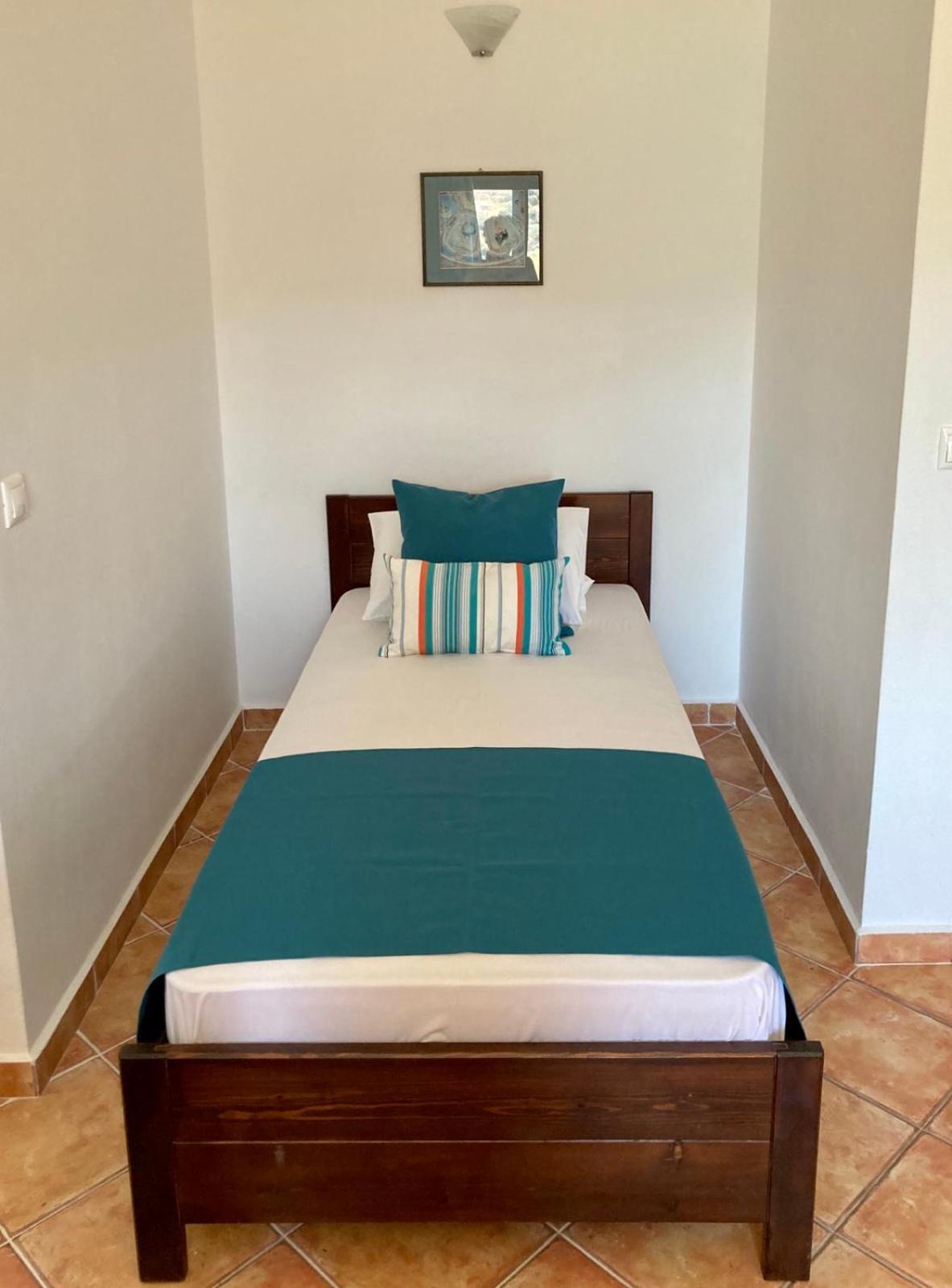 Syrou Lotos Studios & Apartments (Adults Only) Кіні Номер фото
