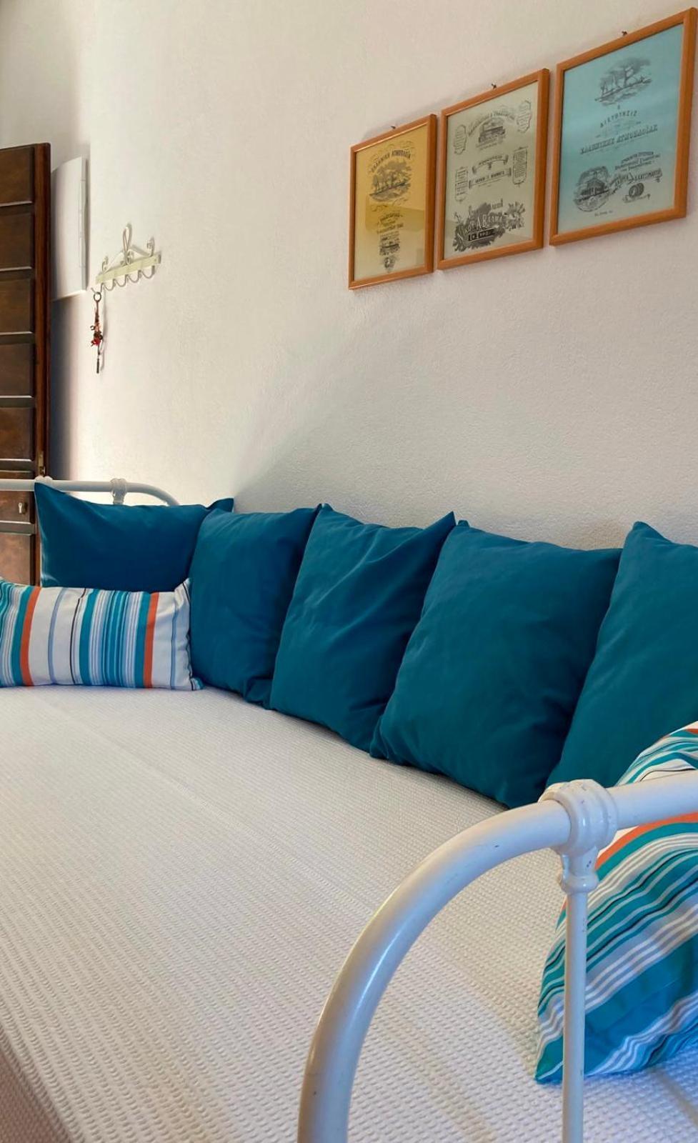 Syrou Lotos Studios & Apartments (Adults Only) Кіні Номер фото